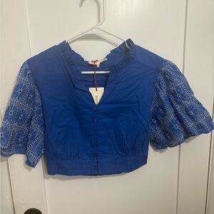 Solitaire Blue Blouse with Patterned Sleeves